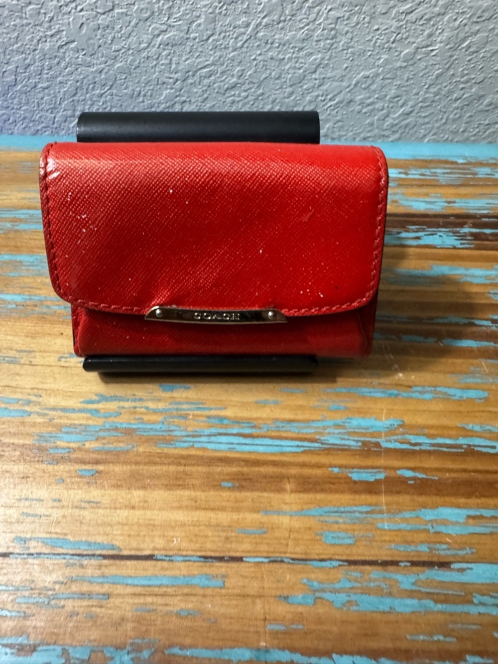 Coach Orange Patent Leather Wallet Card Case Snap Closure Pre-Owned
